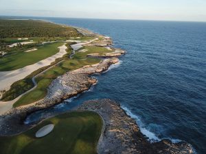 Puntacana (Corales) 9th Aerial